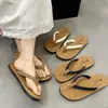 Sandalias de Playa Planas Antideslizantes de Suela Suave Estilo Nuevo Verano 2025 para Pareja Chanclas Casuales Versátiles de Moda para Mujer