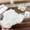 ¡Xian Ning Qi Estilo Francés! Conjunto de Dos Piezas para Niña con Diseño Original: Chaleco Irregular y Pantalones de Pierna Ancha