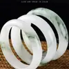 Pulsera de Jade Natural de Tianshan de Xinjiang Directa del Fabricante, Jade Seda Dorada con Patrón de Flor Flotante, Pulsera de Jade de Nieve de Tianshan Color Esmeralda