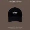 Gorra de Béisbol Vintage Americana color vino tinto Bordada con Letra Femenina Gorra de Copa Profunda Sombra para Estudiantes Mostrar Rostro Pequeño Moda Hombres