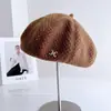 Moda Retro Literaria Japonesa Boina para Mujer Otoño Invierno Versátil Literaria Sombrero de Pintor Protección contra el Frío Calidez Sombrero de Calabaza Tendencia