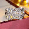 Anillo de Lujo Cruzado de Múltiples Capas con Circonita Ondulada, Venta Caliente, Hueco, Banda Ancha, Alto Grado, Temperamento Retro, Anillo para Dedo de Uso Diario
