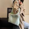 Bolso de mujer casual plisado portátil de moda de gran capacidad 2024 Verano para ir al trabajo, texturizado, de hombro, axila, bolso tote