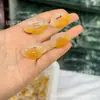 Colgante de calcedonia de hielo Colgante de jade y ágata Buda Guanyin Paisaje Wudao Marca Colgante de pez dorado Suministro vivo