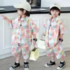 Conjunto de Camisa de Manga Corta de Verano 2026 Nuevo Estilo Camisa para Bebé Niños Conjunto de Dos Piezas de Verano Moderno y con Estilo