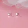 Pendientes Minimalistas de Moda Tachuelas 2026 Nuevos Accesorios para Orejas de Mariposa para Mujeres Joyería Fina de Nicho Tachuelas de Perla Venta al por Mayor