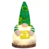 Adornos decorativos brillantes transfronterizos para el Día de San Patricio irlandés: lentejuelas, muñeco pequeño verde, Rudolph