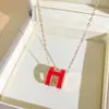 Novo produto transfronteiriço: Colar simples e único totalmente cravejado em micro-incrustação para mulheres, design fresco, popular online, acessório de corrente para clavícula requintado
