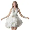 Vestido de Novia Ligero de Cuello Halter Estilo Francés 2026 Modelo Nuevo Blanco Simple Satín Corto Vestido de Novia Sexy de Cumpleaños