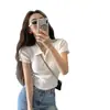 Camiseta Blanca de Manga Corta con Cuello Polo para Mujer Verano Chic Francés Diseño de Nicho Top Corto Ajustado Tejido de Punto