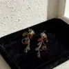 Pendientes Retro Maillard de Hilo de Uva para Mujer, Pendientes de Diseño Floral de Nicho para Otoño e Invierno
