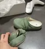 Pantuflas Birkenstock para Mujer 2026 Modelo Nuevo Mocasines Cerrados con Suela Suave Antideslizante, Fáciles de Poner Versátiles para Exteriores Zapatos Perezosos