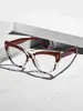 Gafas planas de ojo de gato bicolor para mujer, monturas de gafas estilo ins europeas y americanas, gafas lisas de personalidad para fiesta de hombre con decoración de remaches