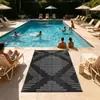 Esterilla Negra Personalizable para Piscina y Playa Hecha de Material PP de Fábrica Origen, Doble Cara, Adecuada para Patio, Camping y Uso al Aire Libre