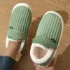 Sapatos de algodão de geração transfronteiriça inverno 2024 novo calçado externo raiz de bolsa forrado com fleece interno quente sola grossa chinelos de algodão atacado