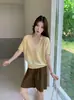26 Outono Novo Estilo Top 100% Lã Estilo Coreano Cor Sólida Gola V Manga Curta Suéter de Tricô para Mulheres, Caimento Solto, Versátil para o Trabalho, Camiseta