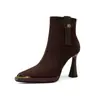 Botas de moda de tacón alto estilo retro francés para mujer, con punta metálica afilada, plataforma impermeable y diseño de bota Martin, adecuadas para otoño e invierno