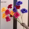 Rosa Diamante Artificial de Três Cabeças para Casamento Decoração de Salão de Casamento Flores de Seda Decoração Suave para Janela Materiais de Flores para Paisagismo Arranjo de Flores para Corredor