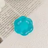 Flor de Color Sólido que Brilla en la Oscuridad Base Giratoria Accesorios de Resina para Bricolaje Accesorios de Adorno Giratorio Jingdezhen