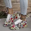 Zapatos de Salón Individuales para Mujer Talla Grande para Exportación 2026 Zapatos de Pareja de Suela Gruesa Europeos y Americanos Moda Tendencia Graffiti Casual Deportivo Zapatos de Papá