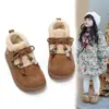 Zapatos para niñas, zapatos de algodón marca Birken para niños, nuevo estilo de invierno 2026, botas de nieve suaves con suela flexible para niñas pequeñas, zapatos peludos