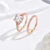 Anillo de Boda Cuadrado de Circonita Luochen Super Brillante Más Vendido Transfronterizo Anillo de Par de Diamantes de Lujo Ligero de Gama Alta Joyería de Mano Regalo para Mujeres