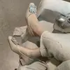 Sapatos de Salto Femininos Elegantes e Delicados com Strass Moda Francesa 2026 Novo Estilo Estilo Pequeno Cheiroso Sapatos Mary Jane com Forro de Lã para Mulheres
