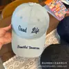 Boné de Baseball Versátil Feminino em Jeans Que Faz o Rosto Parecer Menor, Adequado para Todas as Estações, com Letras, Proteção Solar, Aba Larga Tendência