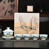 Porcelana Blanca Dehua 1 Gaiwan 4 Tazas Gongfu Juego de Té Hogareño Cerámica Tazas para Preparar Té Gaiwan Caja de Regalo Juego Regalos de Festival