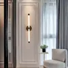 Luminária de parede interna longa para cima e para baixo, moderna, simples, para quarto, cabeceira, parede de fundo, luminária de parede, acrílico luminoso de 360 graus