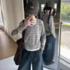 Camiseta Larga de Manga Larga Súper Bonita para Niñas de Primavera y Otoño 2026 Nuevo Estilo Top Básico Elegante Ceñido a la Cintura para Niñas de Principios de Otoño