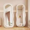 Espejo de cuerpo entero de celebridad de internet espejo de suelo para el hogar estilo ins crema con forma especial de ola espejo de tocador espejo de prueba para dormitorio de niñas