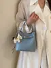 2026 Nueva Moda Transfronteriza Bolso Cruzado Simple Bolso Cubo Versátil Bolso de Mano Estilo Coreano Bolso de Hombro