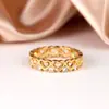 Anillo de Corazón Calado de Fila Única Microincrustado con Circonita, Estilo Ins de Nicho de Moda y Elegancia, Anillo para Dedo Índice