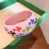 Pulsera Geométrica de Acrílico de Resina Brazalete Estilo Vintage Retro para Mujer Nicho Sentido de Diseño Único Joyería para la Mano