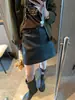Falda Corta de Cuero PU Estilo Moderno para Viajar Petite de Cintura Alta que Cubre la Cadera Adelgazante Temperamento MQ2004