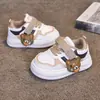 Zapatos Deportivos para Niños Primavera y Otoño 2026 Nuevo Modelo Zapatos para Bebés Niñas Tenis para Niños Pequeños Suela Suave Zapatos Casuales para Caminar Ligeros