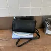 Bolso Pequeño de Piel Suave de Gama Alta para Mujer 2026 Nuevo Casual Patrón de Lichi Bolso Almohada Primavera Versátil Bolso de Hombro Cruzado