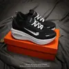Zapatos Putian Originales Puros Vomero Plus Zapatillas para Correr para Mujer, Zapatillas de Verano y Otoño con Suela Gruesa para Hombre, Zapatos Deportivos Casuales Transpirables de Malla