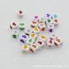 Color de fondo blanco cuentas de letras de corazón cuentas de letras cuadradas cuentas acrílicas cuentas sueltas accesorios de joyería DIY al por mayor