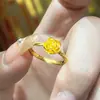 Anillo Nuevo Vintage 2025 Nuevo Chinoiserie Camelia para Mujer Electrochapado en Oro Lujo Accesible de Alta Gama Anillo Versátil