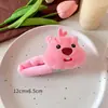 Mi hija Lu Yuxiao tiene la misma linda pinza para el pelo para niñas y niños.. El pequeño castor es súper lindo. Pinza lateral con fleco.