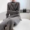 2025 Estilo Novo Transfronteiriço Estilo Preguiçoso Elegante Cor Pura Casual Elegante Fenda Suéter de Malha Calça de Perna Larga Conjunto de Duas Peças para Mulheres