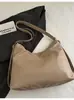 Bolso de Nicho 2026 con Lazo Simple Modelo Nuevo Gran Capacidad Moderno Elegante para Viajes Diarios Bolso Tote de Hombro