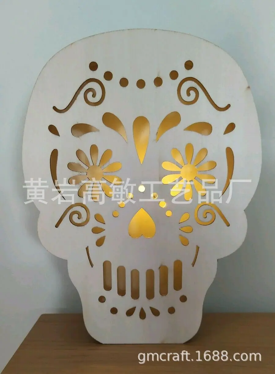 Halloween-Wooden-LED-scull-dec