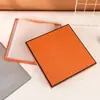 Nueva Bufanda Creativa de Tinta Caja de Regalo Bufanda Ropa Bronceado Caja Portátil Exquisita Cubierta Cielo y Tierra Traje Caja de Regalo