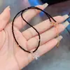 Colar Curto Único de Flor de Zircônia com Contas de Cristal Preto Vintage para Mulheres com Corrente para Clavícula Choker de Luxo Leve de Alta Qualidade para Mulheres Tendência