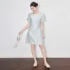 2509702-Estilo Xiaoxiangfeng Indústria Pesada Fio de Ouro Jacquard Embossado Exquisito e Elegante Saia Evasê Estilo Ocidental Vestido Nanyou para Mulheres