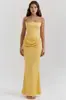 Europa 2026 Novo Estilo Vestido Formal Temperamento Sexy Cintura Marcada Sem Alças Barbatanas Plissado Cetim Justo ao Corpo Vestido