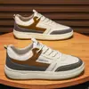 Zapatos de Hombre Primavera 2026 Nuevos Transpirables Estilo Hong Kong Versátiles de Malla Tendencia Ligero Suela Suave Deportivos Casuales Venta al por Mayor